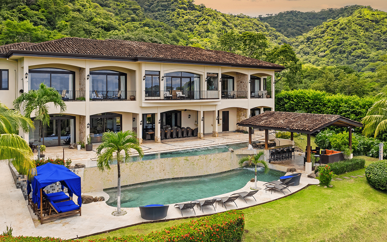 Villa Buena Onda Web Design — built by iOLab Digital